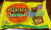 Sokerin määrä sisällä Peanut Butter Cup Miniatures