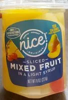 Sokerin määrä sisällä Sliced Mixed Fruit