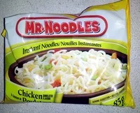 Sokerin määrä sisällä Chicken instant noodles