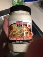 Suhkru kogus sees Alfredo sauce