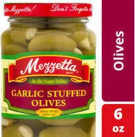 Suhkru kogus sees Garlic Stuffed Olives