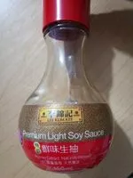 Sucre et nutriments contenus dans Premium light soy sauce