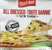 Pizza toute garnie avec croute a l huile d olive