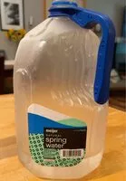 入っている砂糖の量 Meijer natural spring water