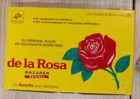 Sokeria ja ravinteita mukana Mazapan de la rosa