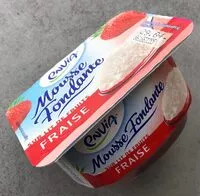 Zuckermenge drin Mousse fondante sur lot de fruits fraise