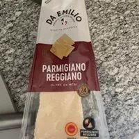 İçindeki şeker miktarı Parmigiano am Stück