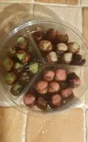 Sokerin määrä sisällä Dattes fourrées à la pâte d'amande