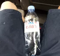 入っている砂糖の量 Evian