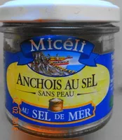 Semi preserved anchovy in salt