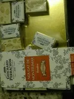 Sokerin määrä sisällä Nougat de Montélimar tendre