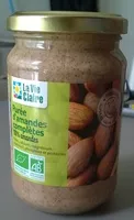 Jumlah gula yang masuk Purée d'Amandes complètes non toastées