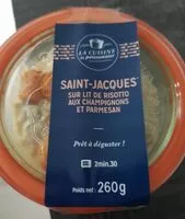 İçindeki şeker miktarı Saint Jacques sur lit de risotto aux champignons et parmesan