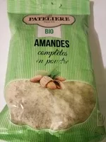 入っている砂糖の量 Amandes complètes en poudre