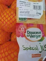 入っている砂糖の量 Oranges spécial jus
