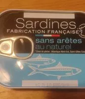 Sokeria ja ravinteita mukana Sardines fabrication francaise