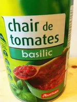 Chairs de tomates au basilic