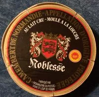 Suhkru kogus sees Camembert de Normandie