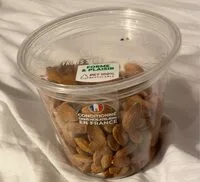 Quantité de sucre dans Amandes décortiquées fruits secs du monde