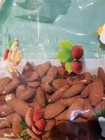 Sucre et nutriments contenus dans Carmel almonds