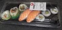 Suhkur ja toitained sees Sushi market