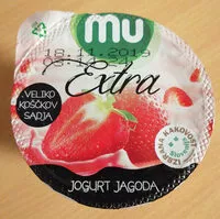 Suhkru kogus sees Sadni jogurt jagoda