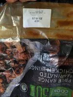 Sokerin määrä sisällä Free Range Marinated Sticky Maple BBQ Chicken Wings
