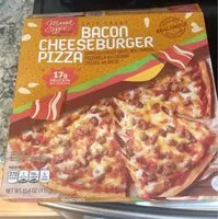 Amount of sugar in Bacon cheeseburger pizza