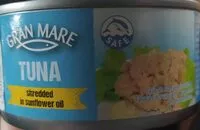 Amount of sugar in Tuna, shredded in sunflower oil