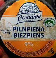 Sokerin määrä sisällä 9% pilnpiena biezpiens