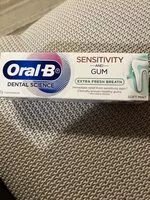Suhkru kogus sees Oral-B SENSITIVITY AND GUM