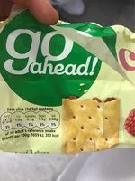 Suhkru kogus sees Go Ahead! Crispy Slices Raspberry