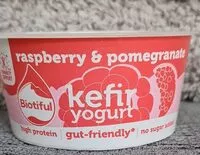 Suhkru kogus sees raspberry and pomegranate kefir yoghurt