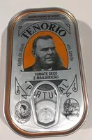 Suhkru kogus sees filete de atum em azeite, Tomate Seco e Manjericão
