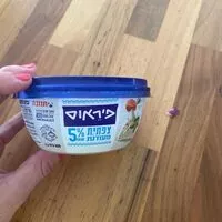 Quantité de sucre dans גבינה צפתית 5%