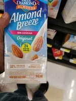 Azúcar y nutrientes en Almond breeze