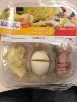 Salade refrigeree avec assaisonnement