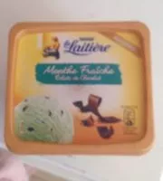 İçindeki şeker miktarı Glace en bac menthe éclats chocolat La Laitière