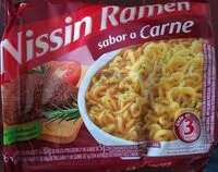 Suhkru kogus sees Nissin Ramen sabor a Carne