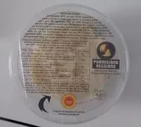 Sokerin määrä sisällä Parmigiano reggiano formaggio a scaglie