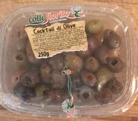Suhkru kogus sees Cocktail di olive