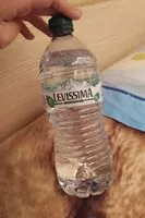 İçindeki şeker miktarı Acqua naturale
