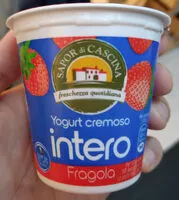 Sokerin määrä sisällä Yogurt intero Fragola