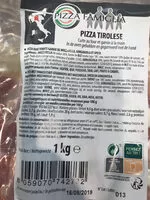 Sugar and nutrients in Pizza famiglia