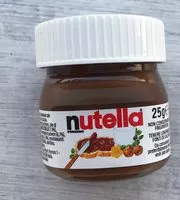 Sokeria ja ravinteita mukana Ferrero nutella