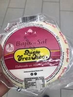 入っている砂糖の量 queso tres oscos bajo en sal