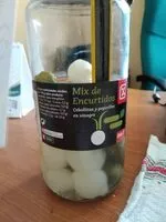 Suhkru kogus sees Mix de encurtidos