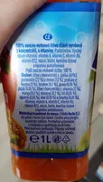 Sokerin määrä sisällä 100% džus Multivitamín