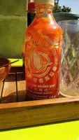 Quantité de sucre dans Sauce Sriracha Hot Chilli