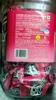 Jumlah gula yang masuk Just jelly-strawberry flavour